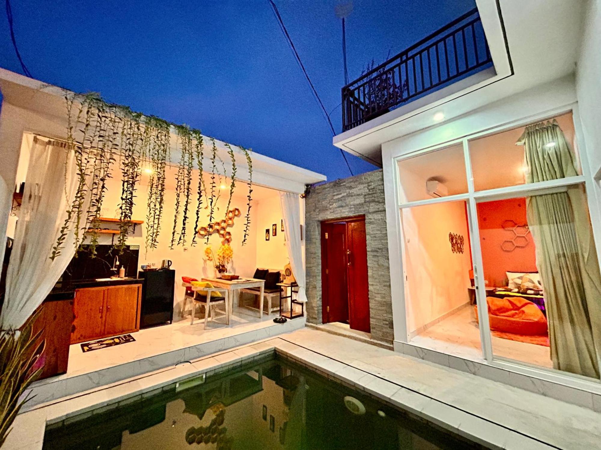 Rumah Lebah Seririt Villa Banjar (Bali)