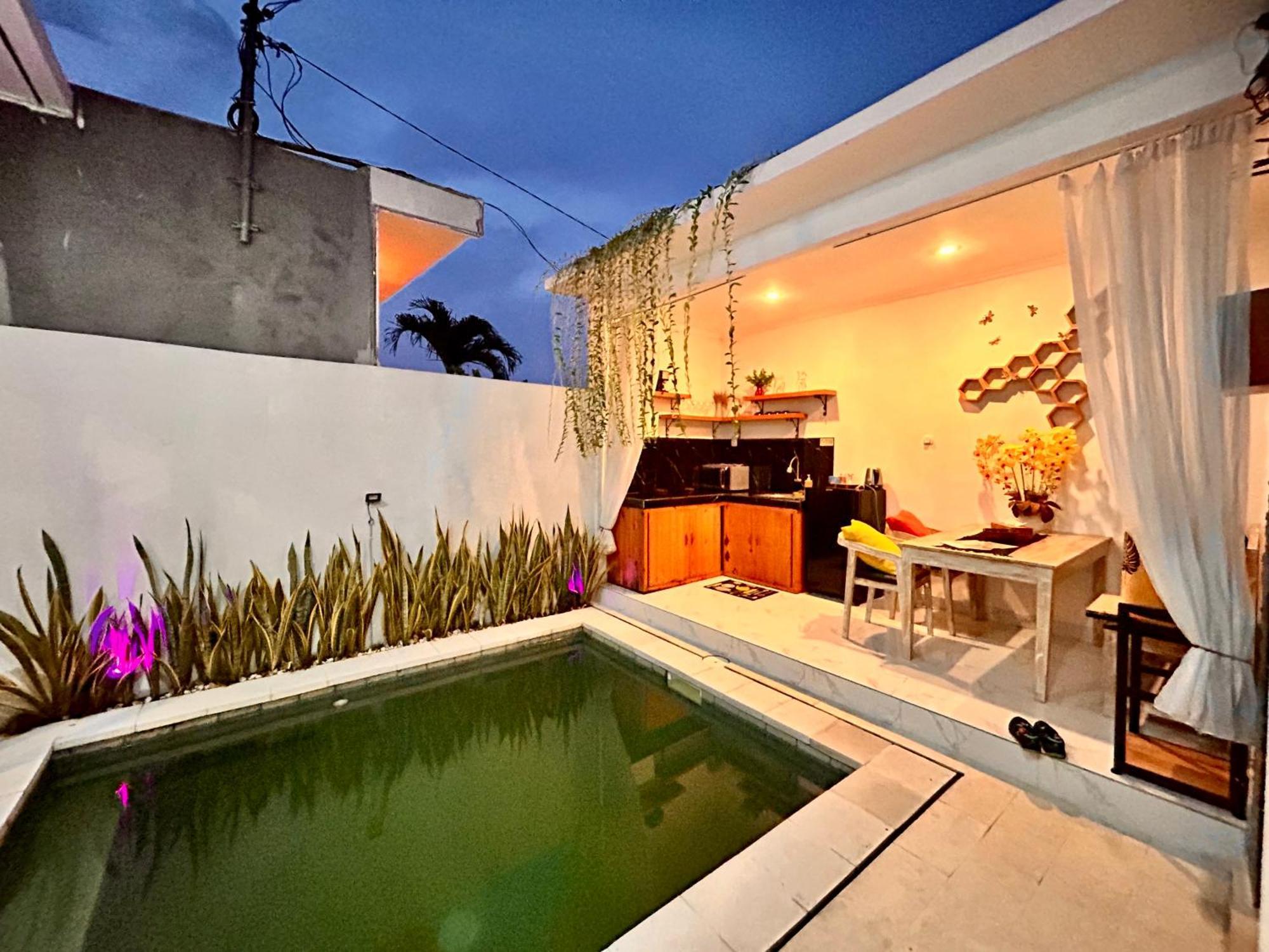 Rumah Lebah Seririt * Banjar (Bali)